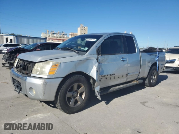 2005 Nissan Titan SE z VIN 1N6AA06AX5N500773, wystawiony jako Copart lot #81695634 z przebiegiem 127 210 mil mil oraz Szkoda całkowita • Salvage title. Historia ofert i sprzedaży dostępna na DreamBid. Obrazek 1.