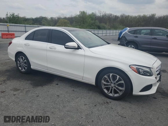 2016 Mercedes-Benz C 300 Luxury with VIN 55SWF4KBXGU100888, listed as a Copart auction lot 54771145 with 140,019 mi miles and Clean Title. Bid and sale history available at DreamBid. Image 4.