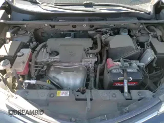 2018 Toyota RAV4 XLE z VIN JTMWFREV4JD109007, wystawiony jako Copart lot #70291075 z przebiegiem 42 265 mil mil oraz Szkoda całkowita • Salvage title. Historia ofert i sprzedaży dostępna na DreamBid. Obrazek 16.