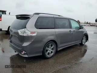 2011 Toyota Sienna SE with VIN 5TDXK3DC9BS135900, listed as a Copart auction lot 53864965 with 217,198 mi miles and Salvage Title. Bid and sale history available at DreamBid. Image 3.