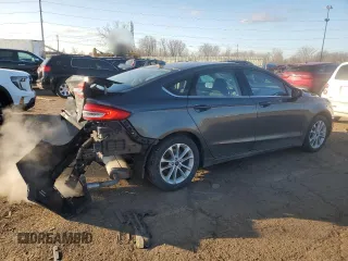 2020 Ford Fusion SE with VIN 3FA6P0HD6LR236305, listed as a Copart auction lot 51248895 with 70,146 mi miles and Non Repairable. Bid and sale history available at DreamBid. Image 3.