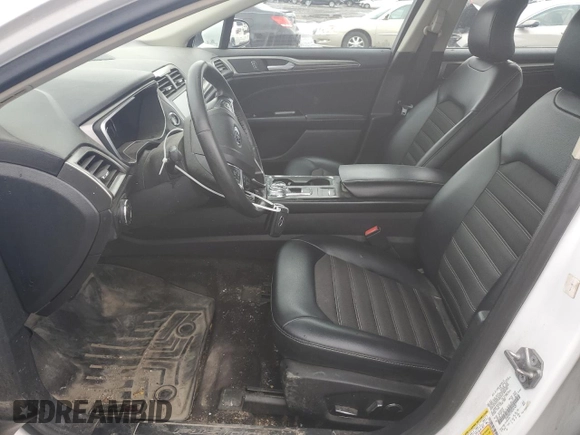 2017 Ford Fusion SE z VIN 3FA6P0H72HR241423, wystawiony jako Copart lot #56777945 z przebiegiem 105 223 mil mil oraz Czysty tytuł • Clean title. Historia ofert i sprzedaży dostępna na DreamBid. Obrazek 7.