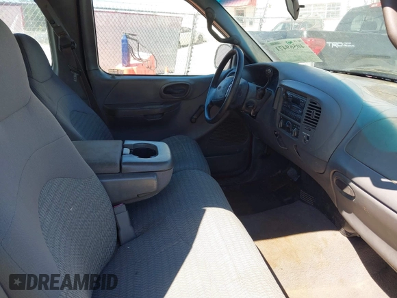 2000 Ford F-150 XL with VIN 1FTZX1720YNB27491, listed as a IAAI auction lot 41469775 with 108,243 mi miles. Bid and sale history available at carsss.com. Image 5.