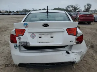 2013 Kia Forte EX with VIN KNAFU4A22D5716233, listed as a Copart auction lot 70716934 with 129,940 mi miles and Salvage Title. Bid and sale history available at carsss.com. Image 6.