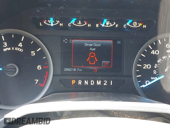 2015 Ford F-150 XLT with VIN 1FTFX1EF1FFC06037, listed as a IAAI auction lot 42525664 with 269,216 mi miles and . Bid and sale history available at DreamBid. Image 7.