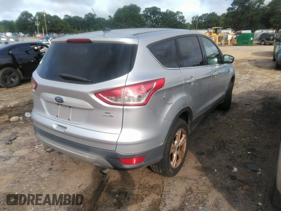2016 Ford Escape SE z VIN 1FMCU9GX3GUC71786, wystawiony jako IAAI lot #42392157 z przebiegiem 168 578 mil mil oraz . Historia ofert i sprzedaży dostępna na DreamBid. Obrazek 4.
