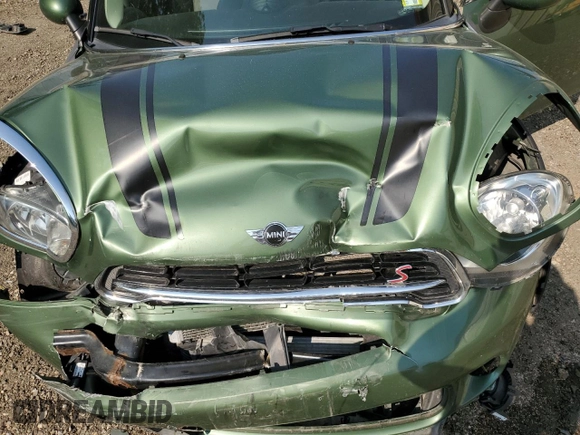 2015 MINI Countryman S with VIN WMWZC5C53FWP49039, listed as a Copart auction lot 60200335 with Not provided miles and Salvage title. Bid and sale history available at DreamBid. Image 12.