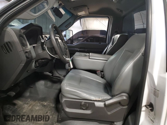 2012 Ford F-350 with VIN 1FTRF3CT3CEA39914, listed as a Copart auction lot 49775185 with 221,099 mi miles and Salvage title. Bid and sale history available at DreamBid. Image 7.