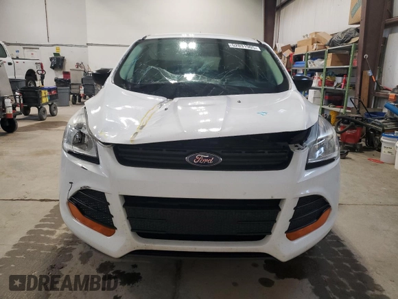 2014 Ford Escape S with VIN 1FMCU0F75EUD27902, listed as a Copart auction lot 52031905 with 263,273 mi miles and Salvage Title. Bid and sale history available at carsss.com. Image 5.