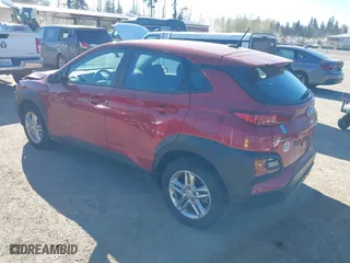 2021 Hyundai Kona SE with VIN KM8K1CAA8MU685132, listed as a IAAI auction lot 42063844 with 15,519 mi miles. Bid and sale history available at carsss.com. Image 3.