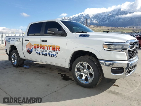 2025 Ram 1500 Big Horn z VIN 1C6RRFFG1SN512741, wystawiony jako Copart lot #51256565 z przebiegiem 17 185 mil mil oraz Szkoda całkowita • Salvage title. Historia ofert i sprzedaży dostępna na DreamBid. Obrazek 4.
