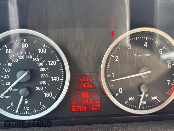 2013 BMW X6 xDrive50i z VIN 5UXFG8C54DL591836, wystawiony jako Copart lot #55171145 z przebiegiem 67 178 mil mil oraz Czysty tytuł • Clean title. Historia ofert i sprzedaży dostępna na DreamBid. Obrazek 8.