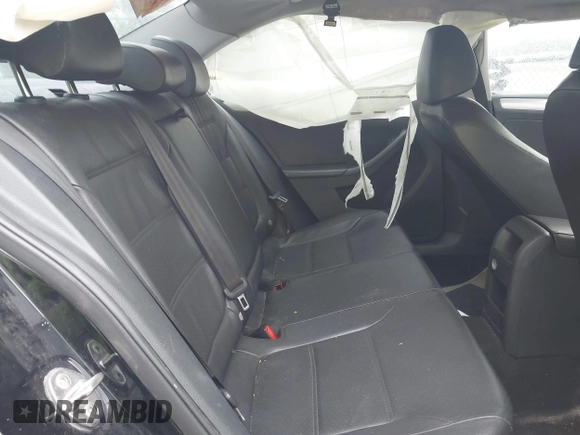 2015 Volkswagen Jetta SE with VIN 3VWD17AJ7FM276323, listed as a IAAI auction lot 40772955 with 135,593 mi miles and . Bid and sale history available at DreamBid. Image 8.