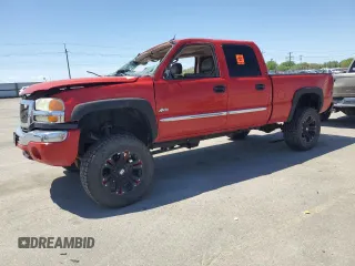 2004 GMC Sierra 2500HD SLE z VIN 1GTHK23U64F237540, wystawiony jako Copart lot #56129875 z przebiegiem 296 217 mil mil oraz Szkoda całkowita • Salvage title. Historia ofert i sprzedaży dostępna na DreamBid. Obrazek 1.