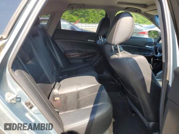 2011 Honda Crosstour EX-L z VIN 5J6TF2H52BL000620, wystawiony jako Copart lot #60660535 z przebiegiem 156 882 mil mil oraz Czysty tytuł • Clean title. Historia ofert i sprzedaży dostępna na DreamBid. Obrazek 10.