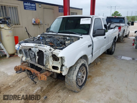 2011 Ford Ranger XLT z VIN 1FTLR4FE2BPA27434, wystawiony jako IAAI lot #42435809 z przebiegiem 172 439 mil mil oraz . Historia ofert i sprzedaży dostępna na DreamBid. Obrazek 17.