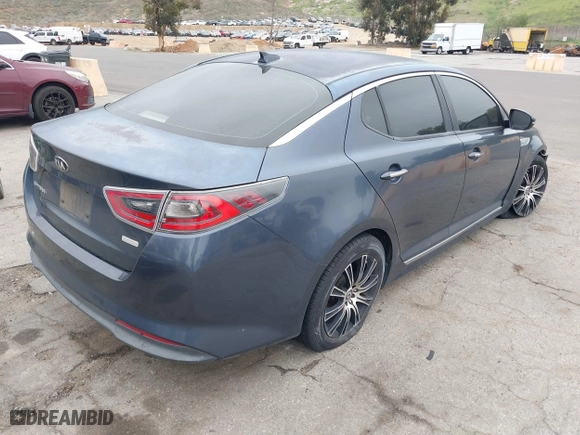 2014 Kia Optima Hybrid LX with VIN KNAGM4AD4E5066067, listed as a IAAI auction lot 41884259 with 131,077 mi miles. Bid and sale history available at carsss.com. Image 4.