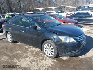 2014 Nissan Sentra SV with VIN 3N1AB7AP1EL658555, listed as a IAAI auction lot 41288954 with 195,203 mi miles. Bid and sale history available at carsss.com. Image 1.