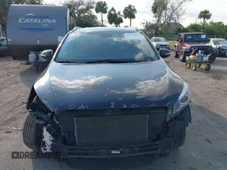 2016 Kia Sorento LX with VIN 5XYPGDA56GG029499, listed as a IAAI auction lot 41512850 with 179,971 mi miles. Bid and sale history available at carsss.com. Image 13.
