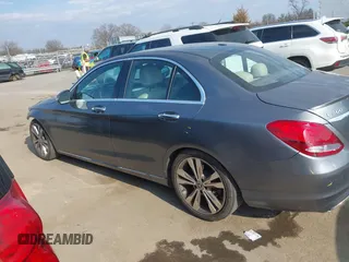 2018 Mercedes-Benz C 300 z VIN 55SWF4JB5JU241893, wystawiony jako IAAI lot #41458779 z przebiegiem 84 238 mil mil oraz . Historia ofert i sprzedaży dostępna na DreamBid. Obrazek 15.