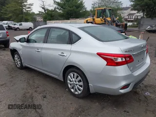 2017 Nissan Sentra SR with VIN 3N1AB7AP7HY342570, listed as a IAAI auction lot 42289320 with 34,176 mi miles and . Bid and sale history available at DreamBid. Image 3.