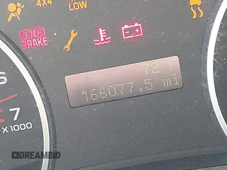 2006 Ford Explorer XLT z VIN 1FMEU73E46UB59076, wystawiony jako IAAI lot #42440539 z przebiegiem 166 077 mil mil oraz . Historia ofert i sprzedaży dostępna na DreamBid. Obrazek 15.