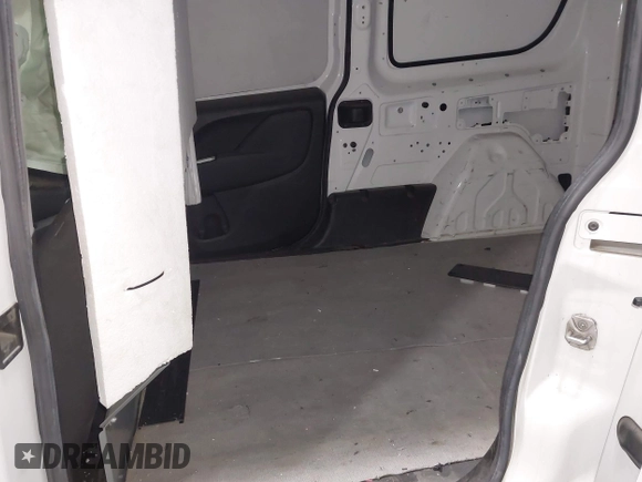 2018 Ram ProMaster City Cargo Van Tradesman with VIN ZFBERFAB5J6L85510, listed as a IAAI auction lot 41589639 with 126,740 mi miles. Bid and sale history available at carsss.com. Image 8.