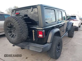 2019 Jeep Wrangler Unlimited Sport S with VIN 1C4HJXDN6KW686480, listed as a IAAI auction lot 41300842 with 67,359 mi miles and . Bid and sale history available at DreamBid. Image 4.