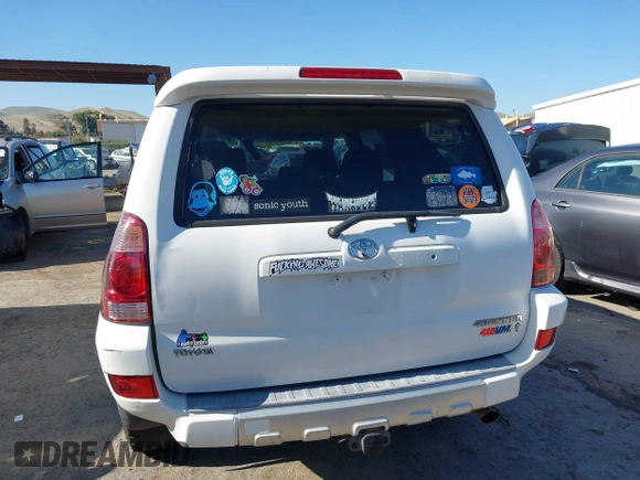 2004 Toyota 4Runner SR5 with VIN JTEBU14R340037122, listed as a IAAI auction lot 42206233 with 177,090 mi miles and . Bid and sale history available at DreamBid. Image 16.