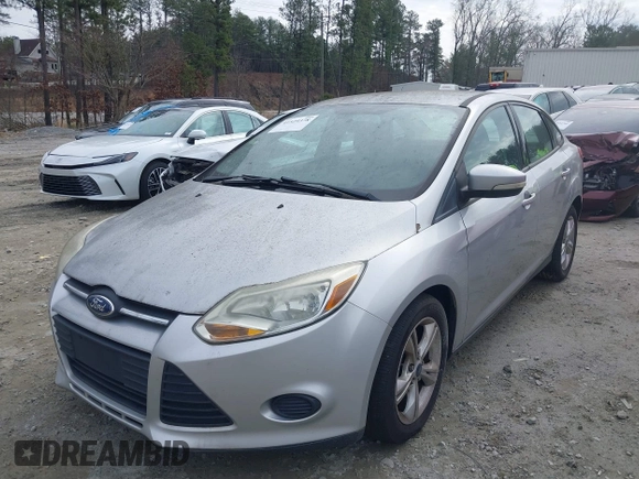 2013 Ford Focus SE with VIN 1FADP3F26DL338245, listed as a IAAI auction lot 41529378 with 176,736 mi miles and . Bid and sale history available at DreamBid. Image 2.
