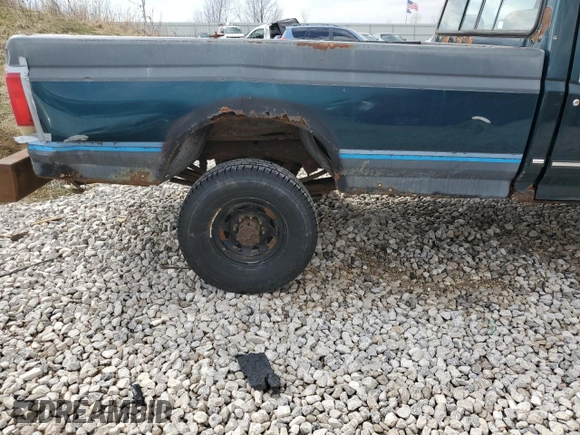 1995 Ford F-250 with VIN 2FTHF26H4SCA78884, listed as a Copart auction lot 50710285 with 205,568 mi miles and Clean title. Bid and sale history available at DreamBid. Image 10.
