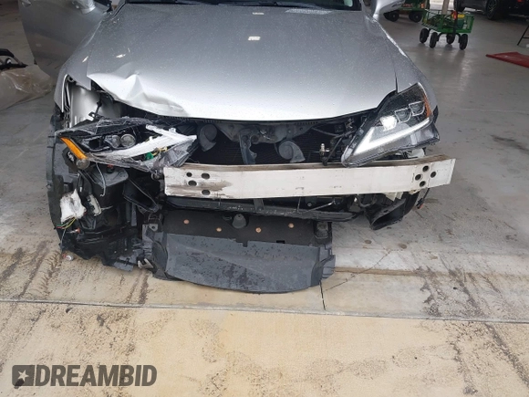 2010 Lexus IS 250 C с VIN JTHFF2C25A2504310, выставлен на аукционе IAAI как лот 42246891 с пробегом 147 636 миль миль и . История ставок и продаж доступна на DreamBid. Изображение 6.