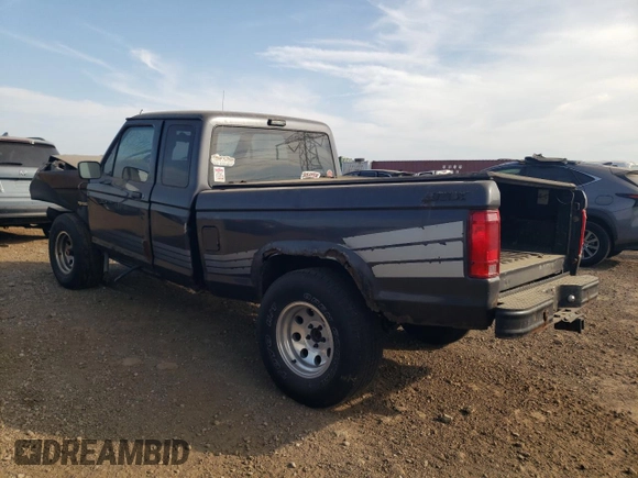 1988 Ford Ranger with VIN 1FTCR15T7JPA44324, listed as a Copart auction lot 71893864 with 288,650 mi miles and Salvage Title. Bid and sale history available at carsss.com. Image 2.