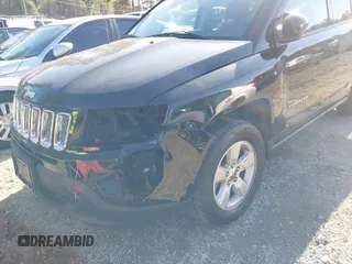 2016 Jeep Compass Latitude with VIN 1C4NJCEA3GD734883, listed as a IAAI auction lot 41340569 with 150,165 mi miles. Bid and sale history available at carsss.com. Image 6.