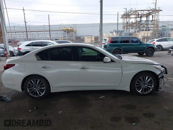 2018 Infiniti Q50 Luxe with VIN JN1EV7AP9JM354656, listed as a IAAI auction lot 42031131 with 67,432 mi miles and . Bid and sale history available at DreamBid. Image 14.