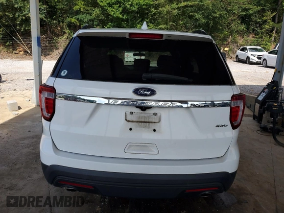 2017 Ford Explorer z VIN 1FM5K8B8XHGC37210, wystawiony jako Copart lot #63292375 z przebiegiem 58 196 mil mil oraz Czysty tytuł • Clean title. Historia ofert i sprzedaży dostępna na DreamBid. Obrazek 6.