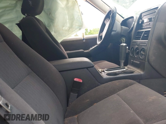 2010 Ford Explorer Sport Trac XLT z VIN 1FMEU3BE8AUA41454, wystawiony jako IAAI lot #42250096 z przebiegiem 177 269 mil mil oraz . Historia ofert i sprzedaży dostępna na DreamBid. Obrazek 5.