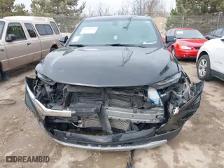 2019 Chevrolet Blazer with VIN 3GNKBGRS8KS642727, listed as a IAAI auction lot 41708709 with 86,184 mi miles. Bid and sale history available at carsss.com. Image 17.