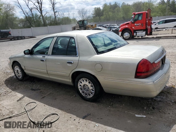 2004 Mercury Grand Marquis GS z VIN 2MEFM74W94X601693, wystawiony jako Copart lot #56303935 z przebiegiem 98 674 mil mil oraz Czysty tytuł • Clean title. Historia ofert i sprzedaży dostępna na DreamBid. Obrazek 2.