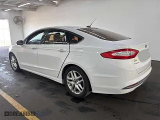 2015 Ford Fusion SE with VIN 3FA6P0H70FR129667, listed as a Copart auction lot 87131344 with 137,130 mi miles and Clean Title. Bid and sale history available at carsss.com. Image 4.