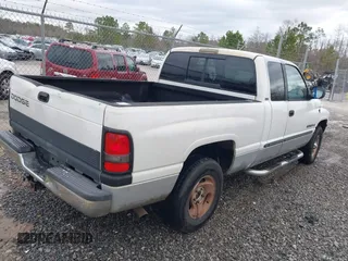 2000 Dodge 1500 with VIN 3B7HC13Z8YM207318, listed as a IAAI auction lot 41417475 with 232,453 mi miles and . Bid and sale history available at DreamBid. Image 4.