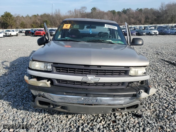 2002 Chevrolet Silverado 1500 LS with VIN 2GCEK19V921275846, listed as a Copart auction lot 85632694 with 204,150 mi miles and Salvage Title. Bid and sale history available at carsss.com. Image 5.