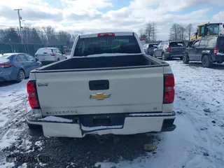 2015 Chevrolet Silverado 1500 LT with VIN 3GCUKREC7FG426159, listed as a IAAI auction lot 40960152 with 120,107 mi miles. Bid and sale history available at carsss.com. Image 16.