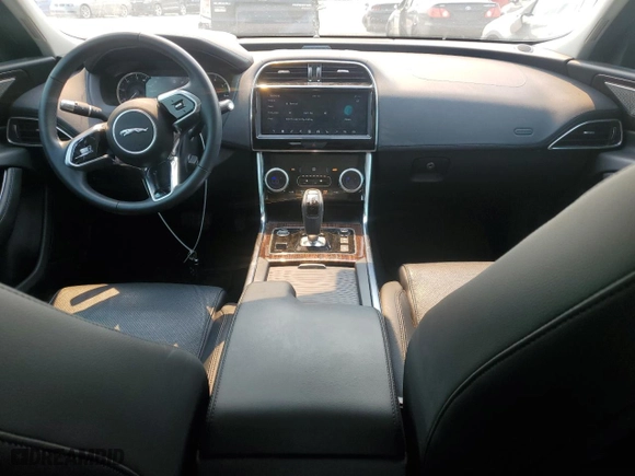 2020 Jaguar XE S with VIN SAJAE4FX3LCP64897, listed as a Copart auction lot 50577185 with 15,639 mi miles and Salvage Title. Bid and sale history available at carsss.com. Image 8.