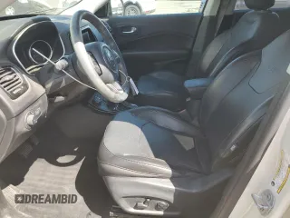2018 Jeep Compass Limited с VIN 3C4NJDCB6JT354178, выставлен на аукционе Copart как лот 61013285 с пробегом 71 892 миль миль и Списание • Salvage title. История ставок и продаж доступна на DreamBid. Изображение 7.