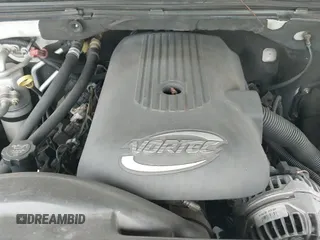 2005 Chevrolet Suburban LT with VIN 3GNEC16Z05G221875, listed as a IAAI auction lot 41723132 with 253,542 mi miles and . Bid and sale history available at DreamBid. Image 12.