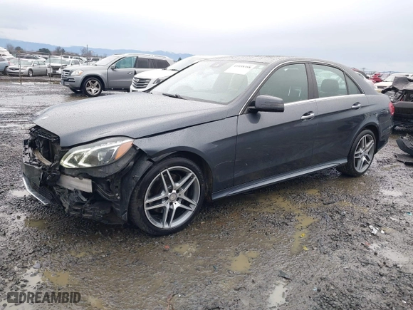2016 Mercedes-Benz E-Class E 350 Sport with VIN WDDHF5KB7GB281277, listed as a IAAI auction lot 41058388 with 70,993 mi miles. Bid and sale history available at carsss.com. Image 18.