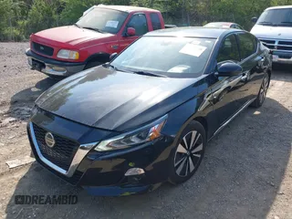 2020 Nissan Altima SV with VIN 1N4BL4DV7LC247666, listed as a IAAI auction lot 42009248 with 77,356 mi miles and . Bid and sale history available at DreamBid. Image 17.