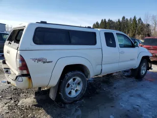 2013 Toyota Tacoma z VIN 5TFUU4EN6DX077146, wystawiony jako Copart lot #46538805 z przebiegiem 117 553 mil mil oraz Szkoda całkowita • Salvage title. Historia ofert i sprzedaży dostępna na DreamBid. Obrazek 3.