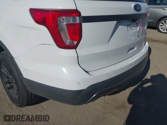 2016 Ford Explorer с VIN 1FM5K7B8XGGD17521, выставлен на аукционе IAAI как лот 42539214 с пробегом 93 792 миль миль и . История ставок и продаж доступна на DreamBid. Изображение 19.